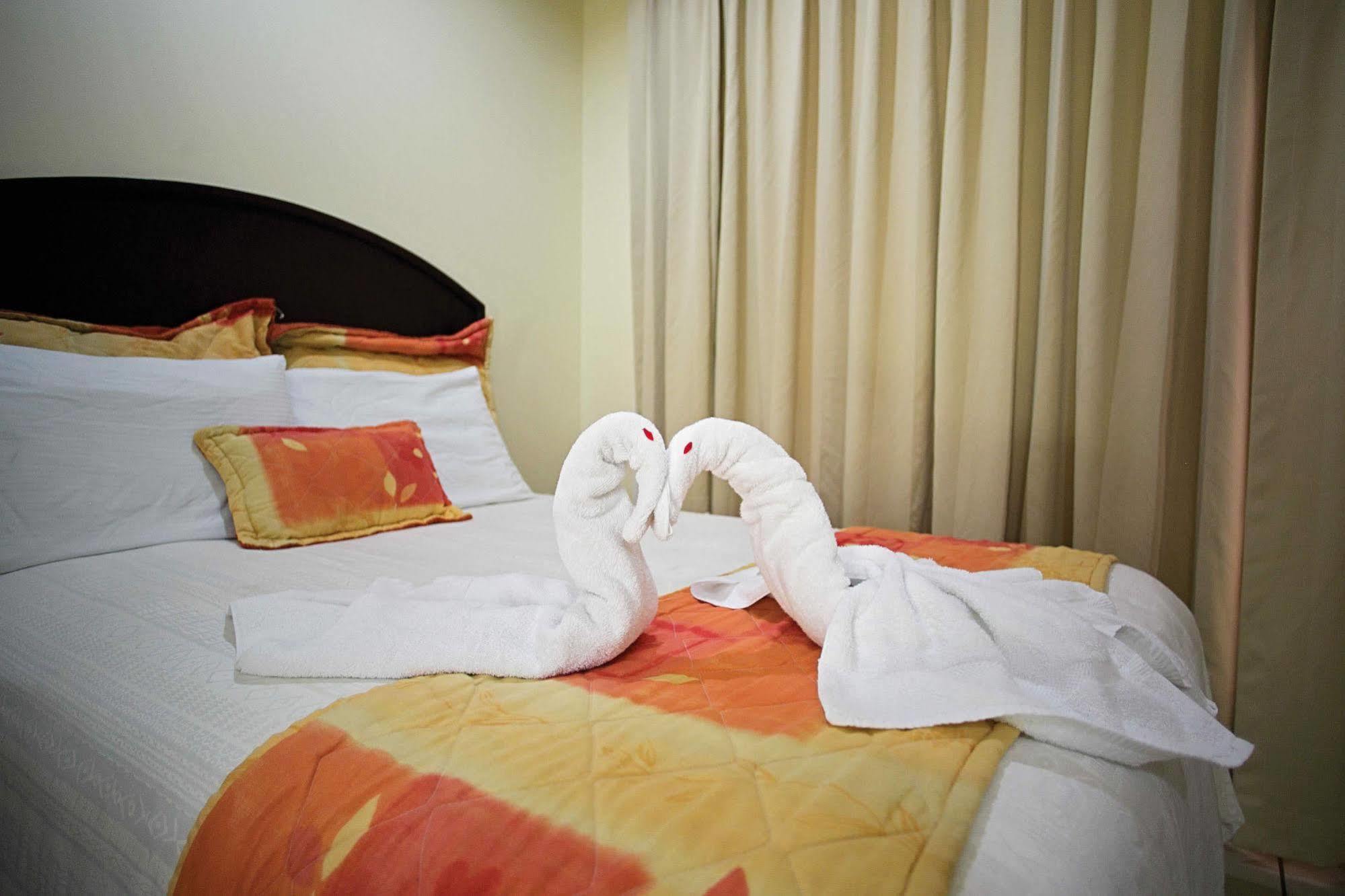 Hotel Cana Brava Inn Cañas Eksteriør bilde
