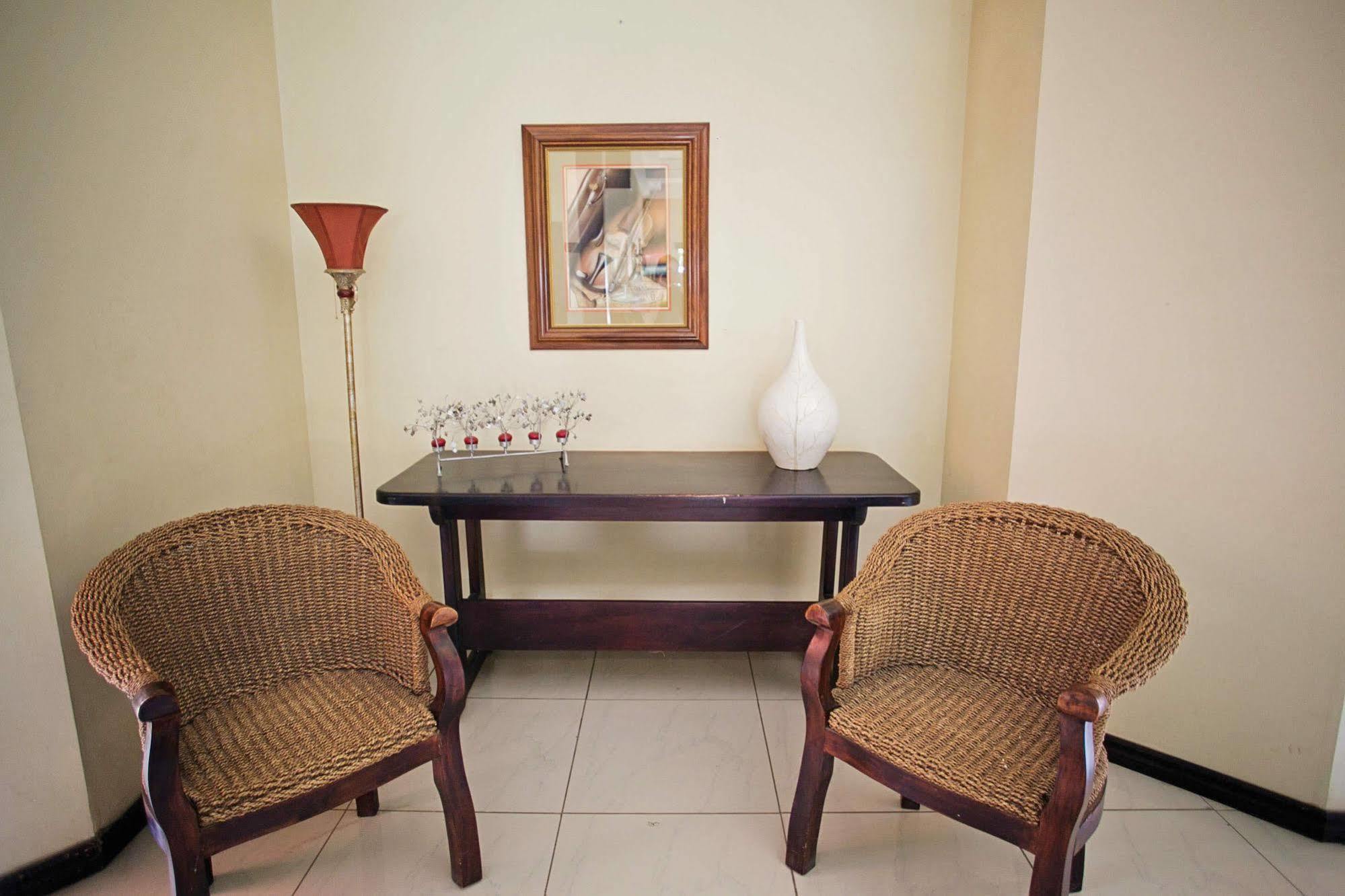 Hotel Cana Brava Inn Cañas Eksteriør bilde